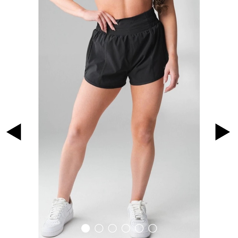 Balance/vitality breeze shorts